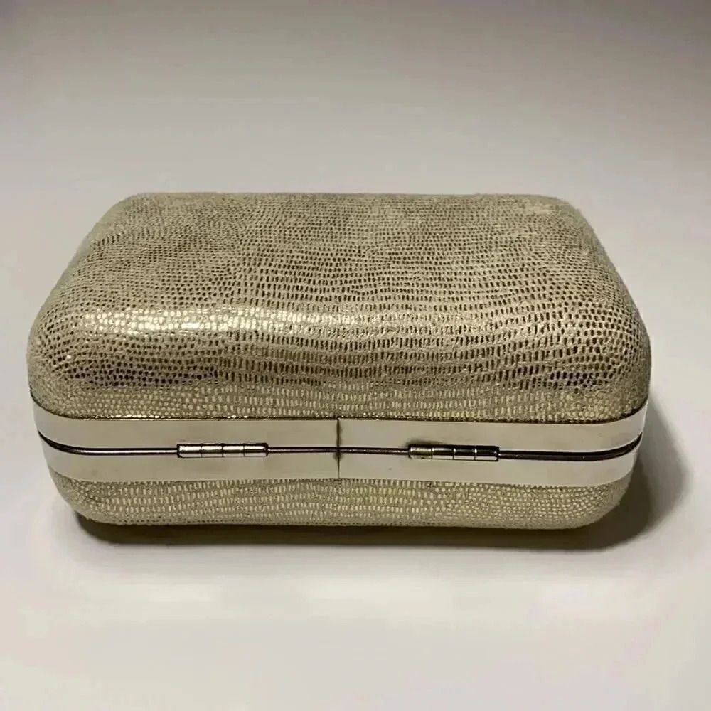 NWOT Carolee New York Clutch - Picture 3 of 9